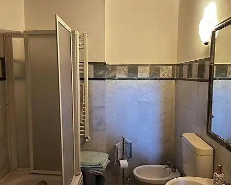 Lejlighed And Quiet Loft 5 Minutes Walk From The Duomo Firenze