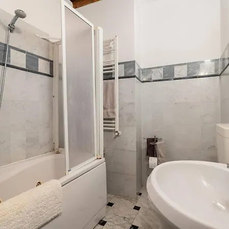 Lejlighed And Quiet Loft 5 Minutes Walk From The Duomo