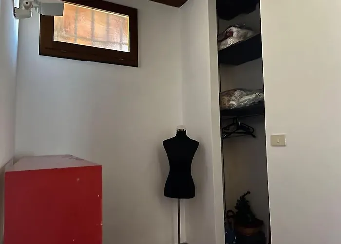 And Quiet Loft 5 Minutes Walk From The Duomo *